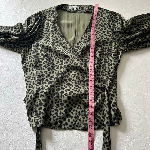 Good American Leopard Wrap Top Olive Green | Long Sleeve V-Neck Blouse | Size 4 - Picture 6 of 8